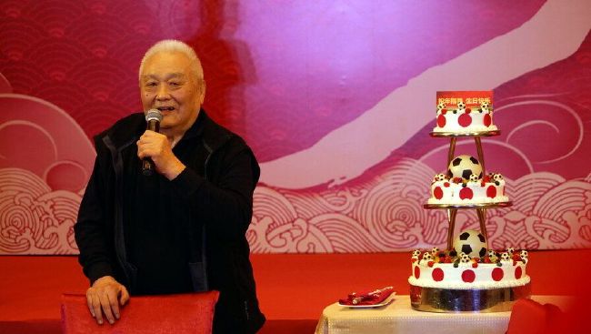 相比前一日 票房播报：《哪吒》票房破20亿 刷新多项纪录 2019-08-04 8月3日，票房报收5.18亿，单日大盘时隔三个月再度冲破5亿。